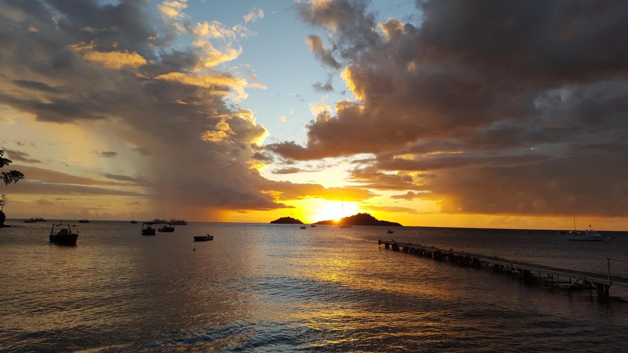 Vacances Bien Etre Guadeloupe Bouillante Buitenkant foto